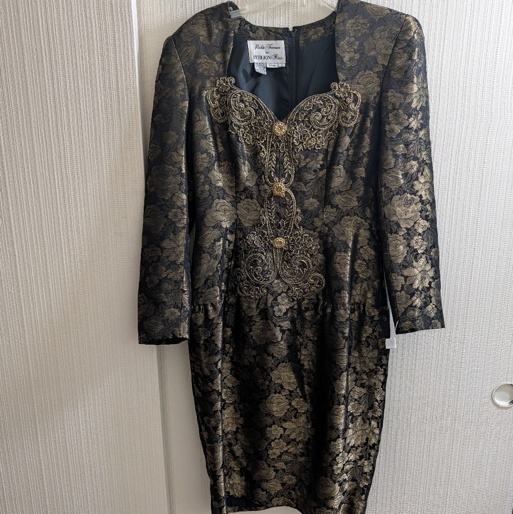 Rickie Freeman- Teri Jon Nites Jacquard  Dress Size 8